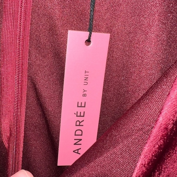 NWT Andree by Unit Long Sleeve Maroon Maxi Dress women's size medium - Picture 3 of 10